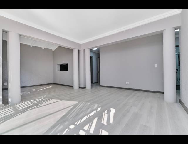 2 BEDROOM APARTMENT RENTED IN STRATHAVON